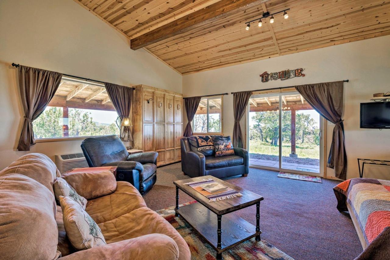5-Acre Moab Studio With Bbq And Stunning Mtn Views Buitenkant foto